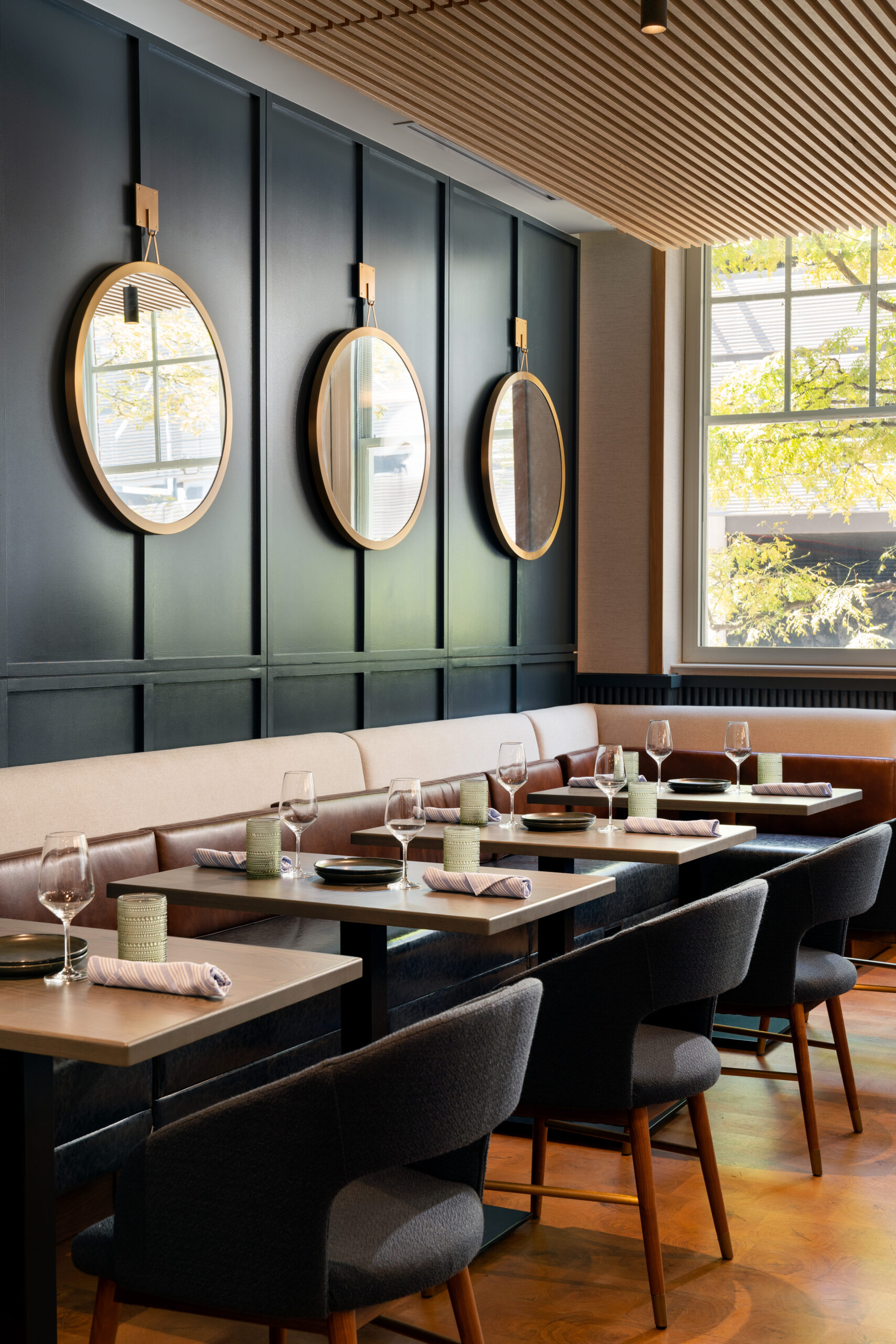 The_Slate_Dining_Area_Detail_Vertical